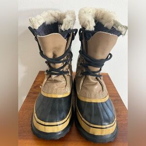 Sorel Womens Size 6 Caribou Boots Made In Canada Beige, Felt Lined